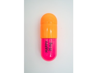 Are you happy now? (Fluorescent pink and orange capsule)